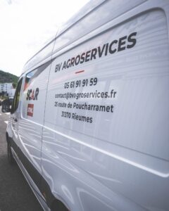 Photographie de réalisation UNICOM, projet de signalétique 5